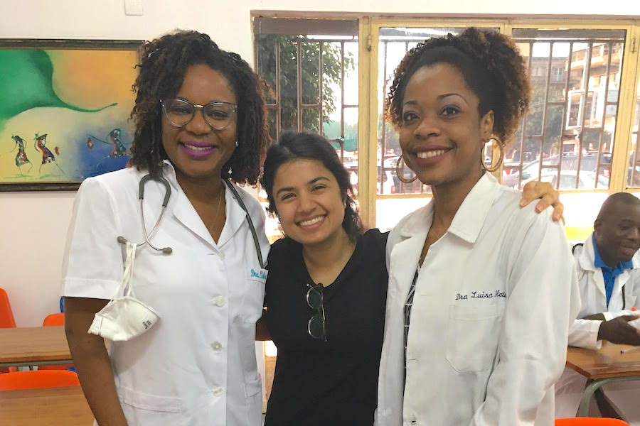 Maputo group, 3 women smiling